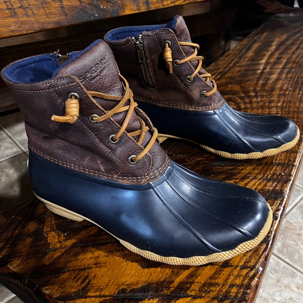 Sperry Women’s Brown and Navy Duck Boots